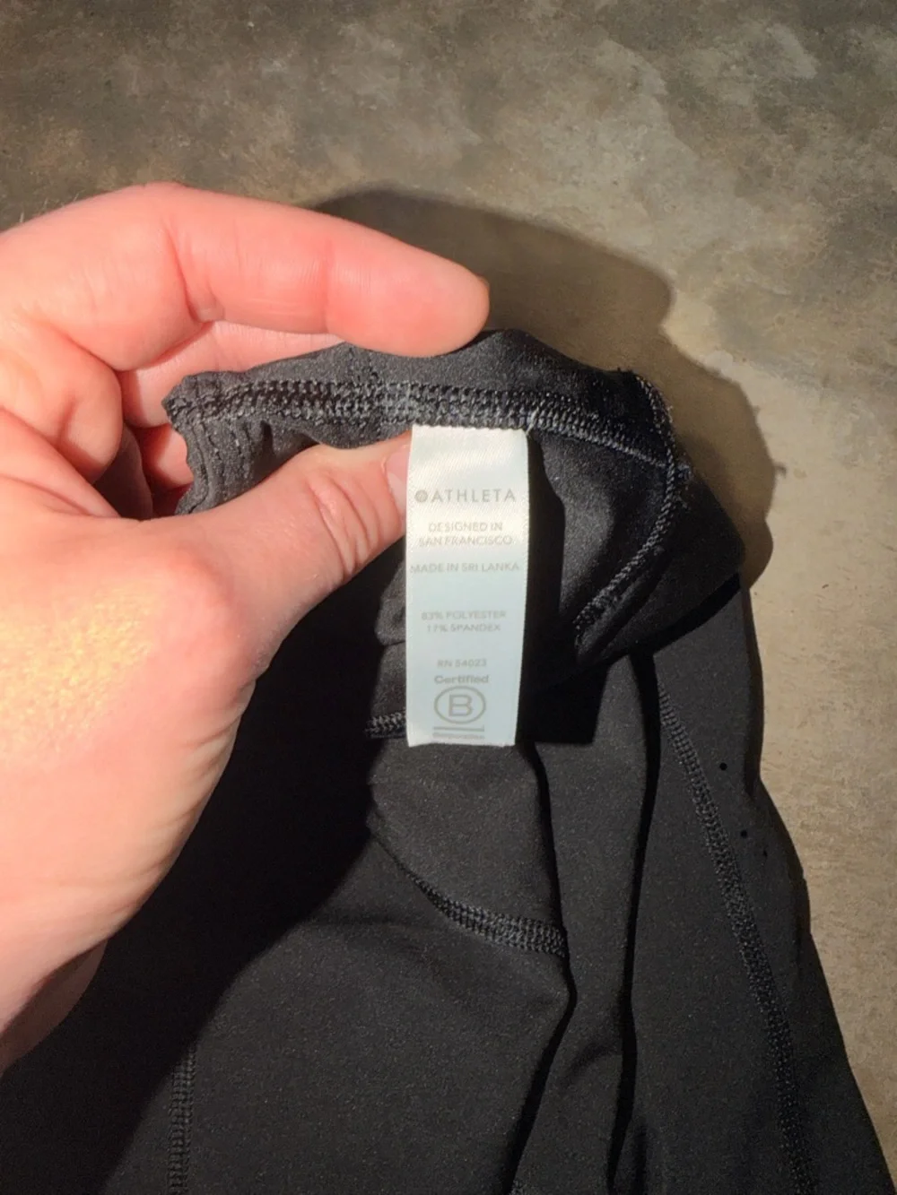 Athleta Black Laser Cut 7/8 Leggings High Rise Athletic Tight - Size XS - Picture 10 of 13